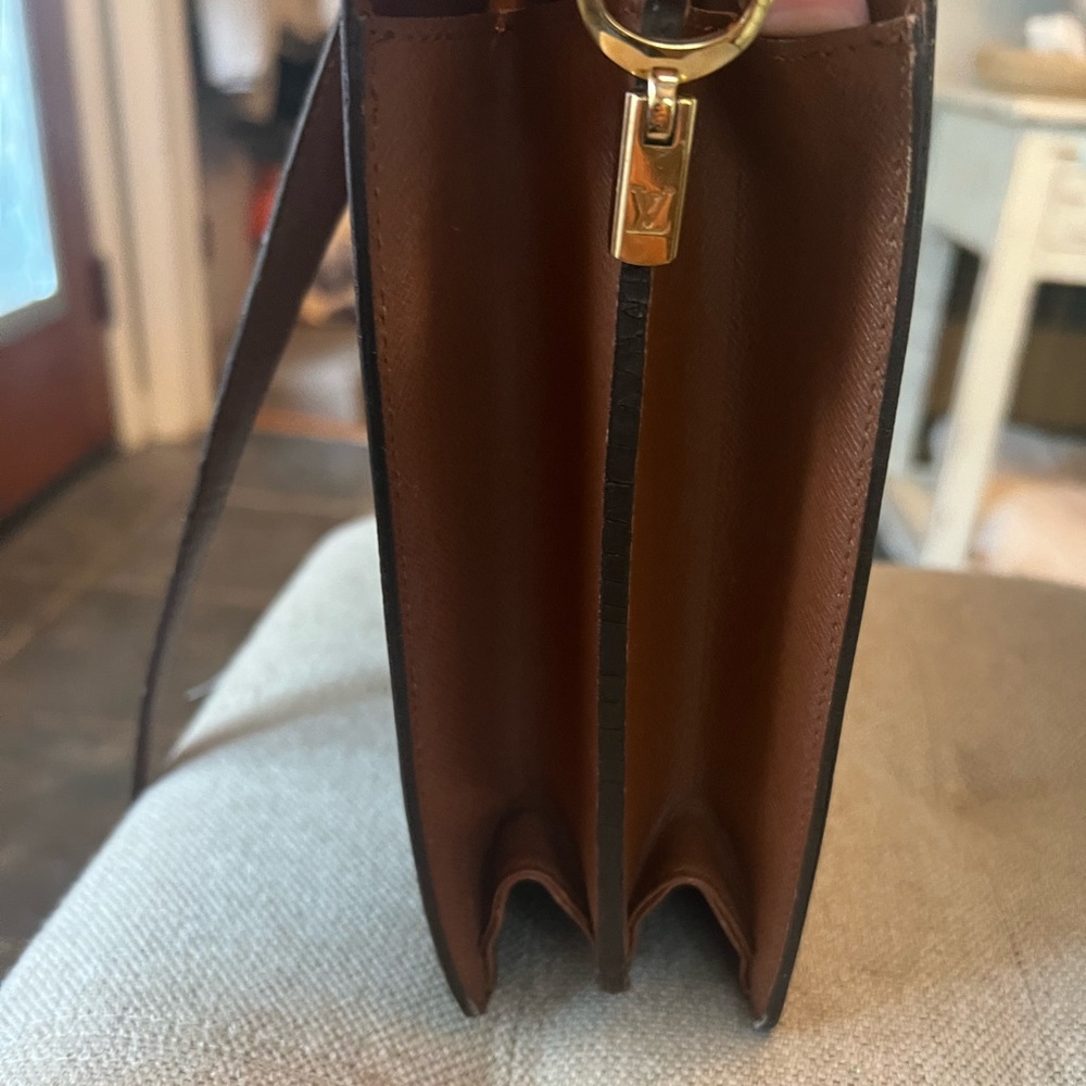 Louis Vuitton Courcelles Monogram Canvas shoulder bag - Picture 5 of 16